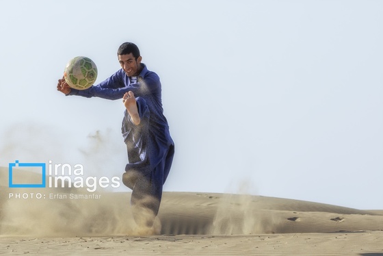 گزارش تصویری | یک توپ، هزار رویا