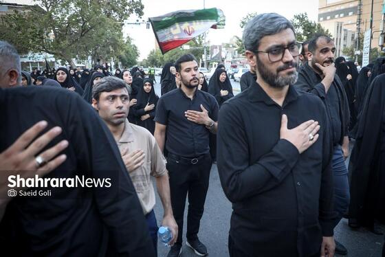 گزارش تصویری | کاروان اعلام عزای ماه محرم در مشهد