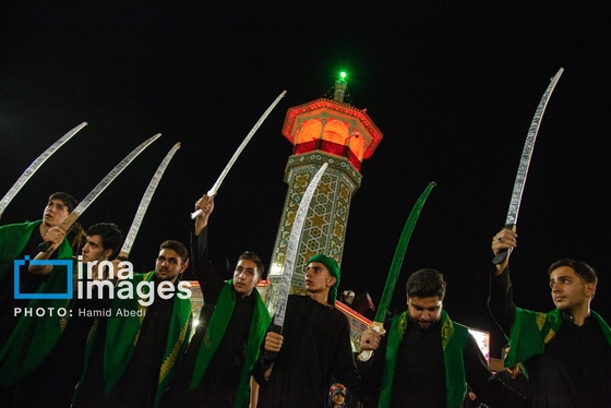 گزارش تصویری | مراسم عزاداری مشق شمشیر