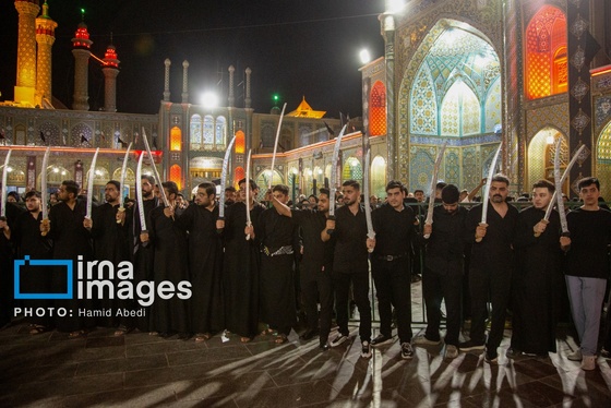 گزارش تصویری | مراسم عزاداری مشق شمشیر