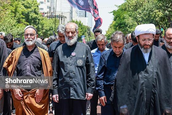 گزارش تصویری | عزاداری روز تاسوعای حسینی در خیابان های اطراف حرم مطهر رضوی
