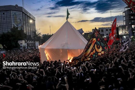 گزارش تصویری | مراسم خیمه سوزان عصر عاشورا در مشهد