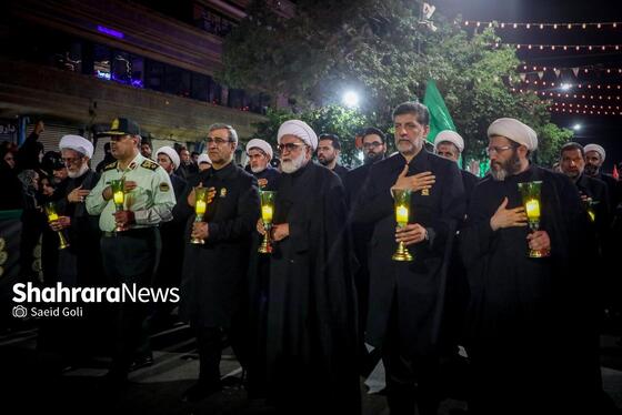 گزارش تصویری | مراسم شام غریبان امام حسین (ع) در مشهدمقدس (۴ تیر ۱۴۰۵)
