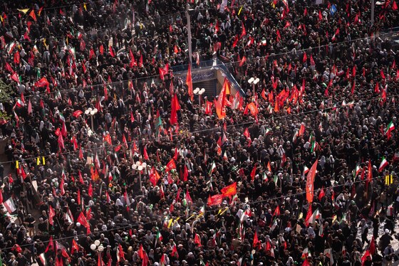 وداع آخر | گزارش لحظه به لحظه از دومین روز وداع با رهبر شهید ایران در تهران (۱۴ تیر ۱۴۰۵) + فیلم و تصاویر