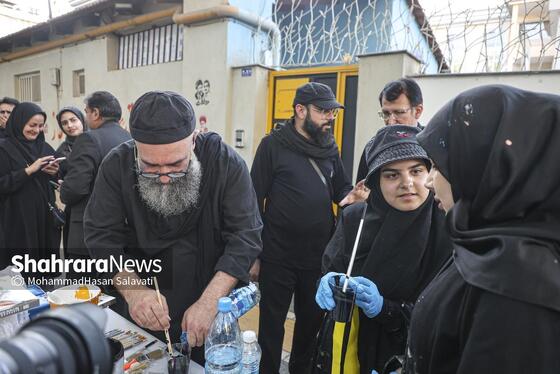 گزارش تصویری | اجراء دیوار نگاره «قوموا لله» با حضور هنرمندان بین المللی در مشهد