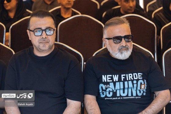 خاکسپاری مادر داریوش فرضیایی برگزار شد + تصاویر