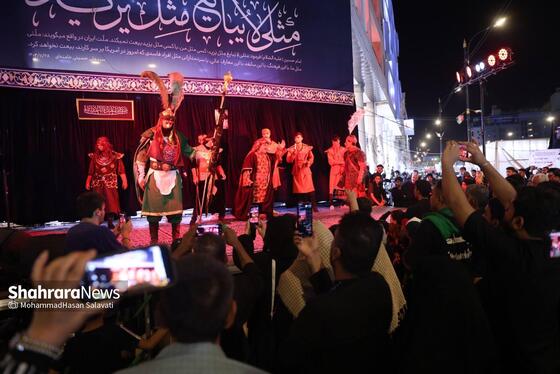 نجف، صحنه روایت مقاومت؛ هنرمندان مشهدی در موکب «خدام‌الحسین» به میدان آمدند+ فیلم و عکس