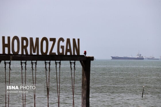 گزارش تصویری | جریان زندگی در تنگه هرمز