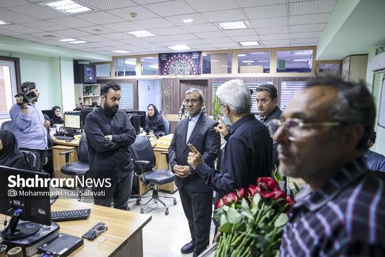 گزارش تصویری | بازدید مدیران استانی و شهری از موسسه فرهنگی شهرآرا به مناسبت روز خبرنگار - ۱