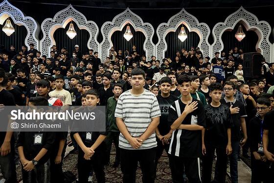 گزارش تصویری | قرار نوجوانی؛ آغاز خدمت خادمان نوجوان مشهدی در دهه آخر ماه صفر