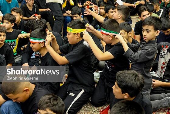 گزارش تصویری | قرار نوجوانی؛ آغاز خدمت خادمان نوجوان مشهدی در دهه آخر ماه صفر