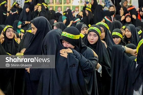 گزارش تصویری | قرار نوجوانی؛ آغاز خدمت خادمان نوجوان مشهدی در دهه آخر ماه صفر