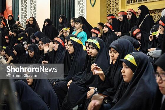 گزارش تصویری | قرار نوجوانی؛ آغاز خدمت خادمان نوجوان مشهدی در دهه آخر ماه صفر