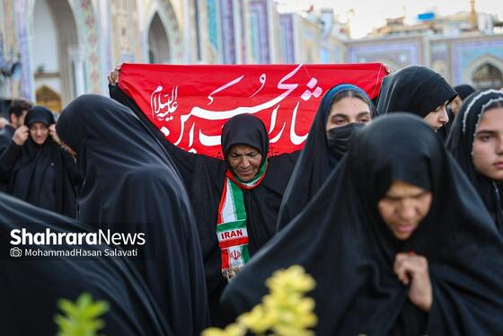 گزارش تصویری | آیین چهارپایه خوانی عصر شهادت امام رضا (ع) در حرم مطهر رضوی