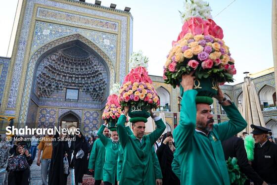 گزارش تصویری | آیین تعویض پرچم گنبد منور رضوی بعد از ۶۳ روز عزای ماه محرم و صفر
