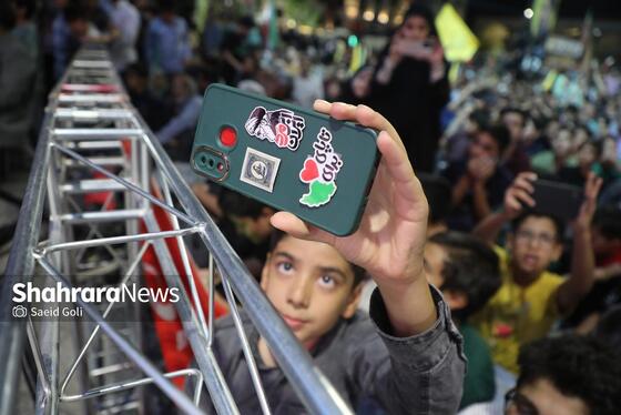 گزارش تصویری | محفل قرآنی «اربعین رهبر شهید» در میدان شهدای مشهد