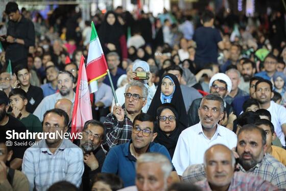 گزارش تصویری | محفل قرآنی «اربعین رهبر شهید» در میدان شهدای مشهد