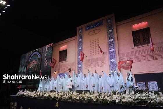 گزارش تصویری | محفل قرآنی «اربعین رهبر شهید» در میدان شهدای مشهد