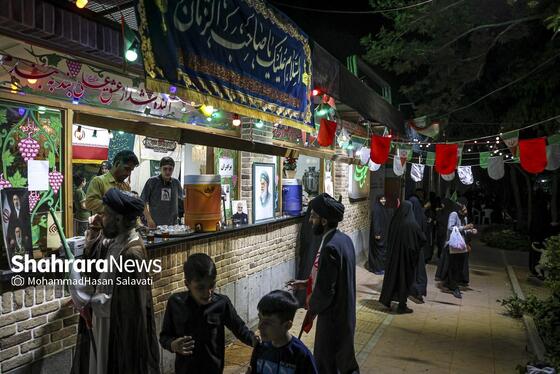 گزارش تصویری | یکصدوهفتادمین شب حضور مردم مشهد در سنگر خیابان