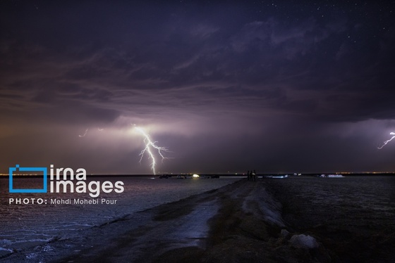 گزارش تصویری | دریاچه نمک حاج علیقلی