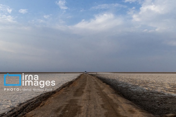 گزارش تصویری | دریاچه نمک حاج علیقلی