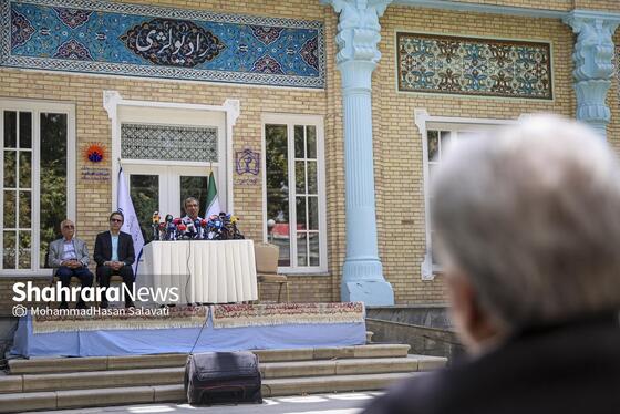 گزارش تصویری | نشست خبری استاندار خراسان رضوی در بیمارستان امام رضا (ع)