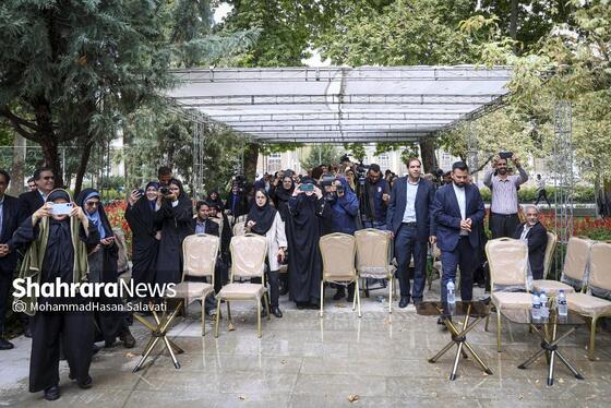 گزارش تصویری | نشست خبری استاندار خراسان رضوی در بیمارستان امام رضا (ع)