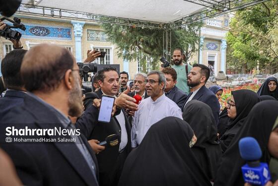 گزارش تصویری | نشست خبری استاندار خراسان رضوی در بیمارستان امام رضا (ع)