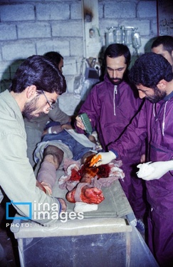 گزارش تصویری | پزشکان در دفاع مقدس