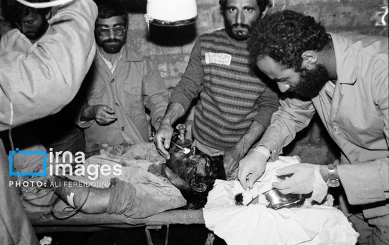 گزارش تصویری | پزشکان در دفاع مقدس