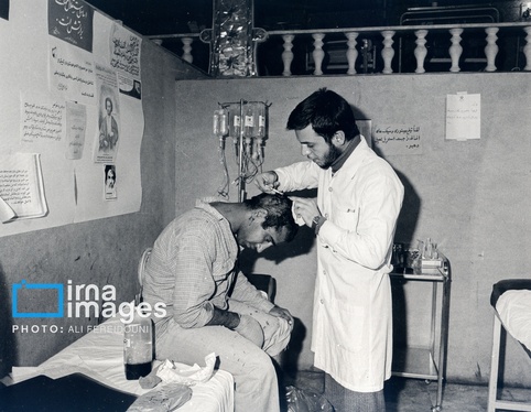 گزارش تصویری | پزشکان در دفاع مقدس