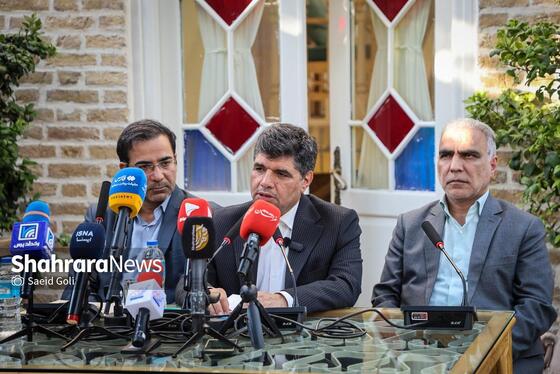 گزارش تصویری | نشست خبری فرماندار مشهد (۴ شهریورماه ۱۴۰۵)