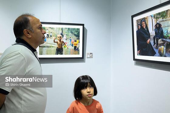 گزارش تصویری | نمایشگاه عکس گروهی «بی هوا»