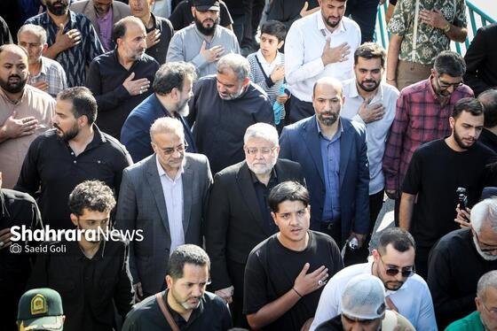 گزارش تصویری | تشییع و خاکسپاری پیکر دو شهید حادثه بلوار وکیل‌آباد
