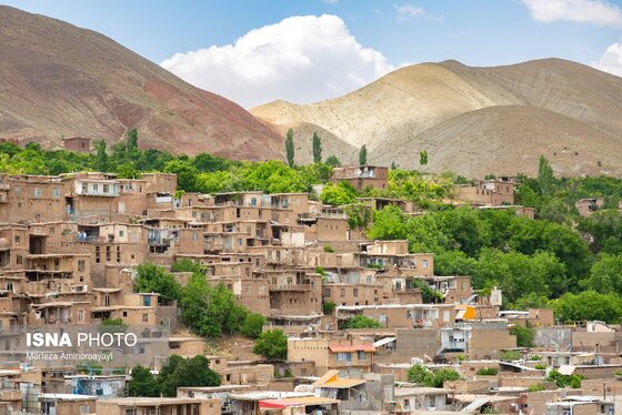 ایران زیباست | خور؛ شهر پلکانی در دامنه‌های بینالود