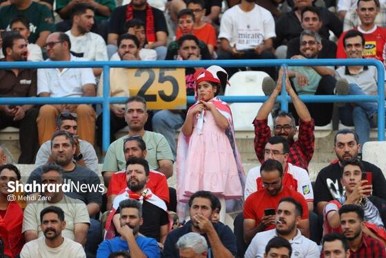 گزارش تصویری | سکو‌های ورزشگاه شهدای شهر قدس پیش از بازی پرسپولیس و ذوب آهن (۱۶ شهریور ۱۴۰۵)