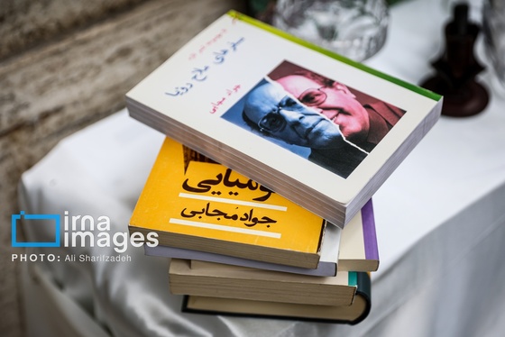 گزارش تصویری | تشییع پیکر زنده یاد «جواد مجابی»