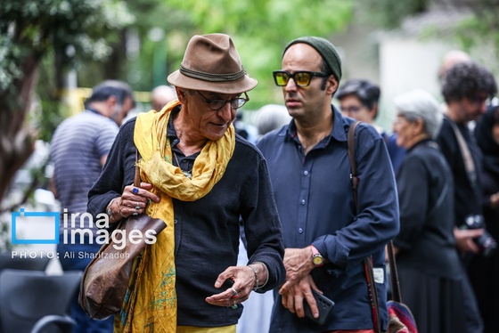 گزارش تصویری | تشییع پیکر زنده یاد «جواد مجابی»