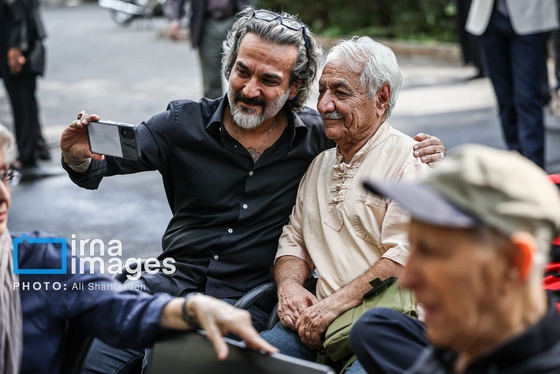 گزارش تصویری | تشییع پیکر زنده یاد «جواد مجابی»