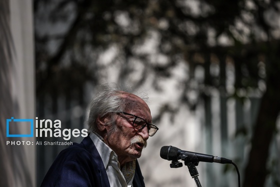 گزارش تصویری | تشییع پیکر زنده یاد «جواد مجابی»
