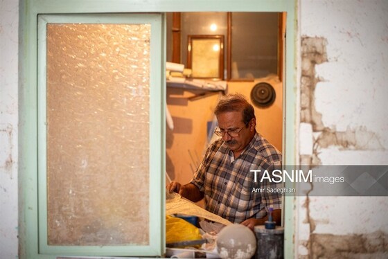 گزارش تصویری | کاشی هفت رنگ مکتب شیراز