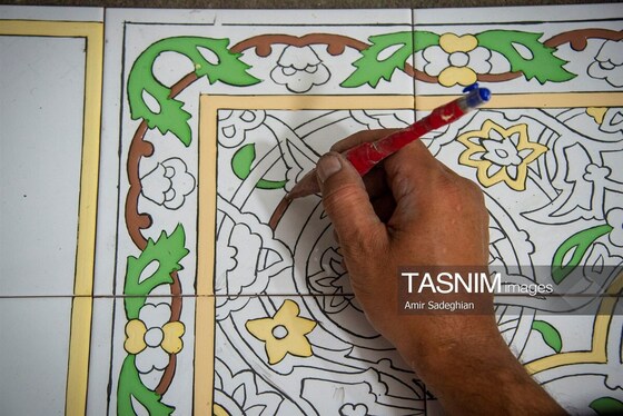 گزارش تصویری | کاشی هفت رنگ مکتب شیراز