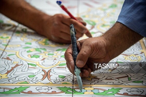 گزارش تصویری | کاشی هفت رنگ مکتب شیراز