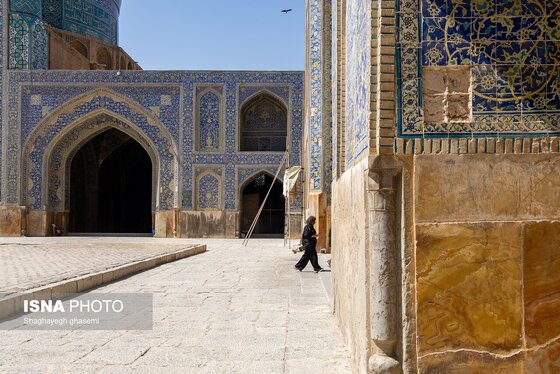 گزارش تصویری | آسیب‌های مساجد تاریخی اصفهان؛ ما هم مقصریم!