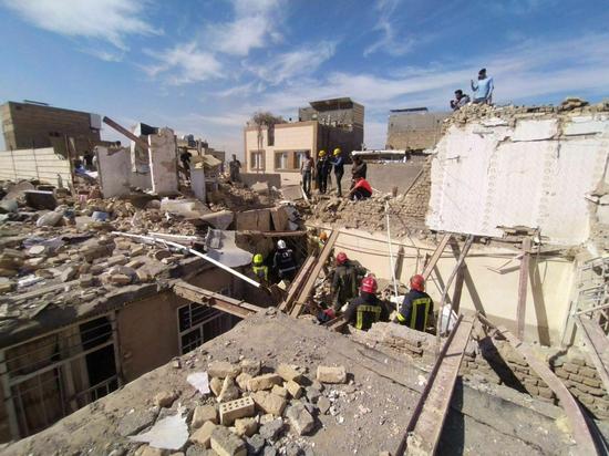 ریزش ساختمان دو طبقه