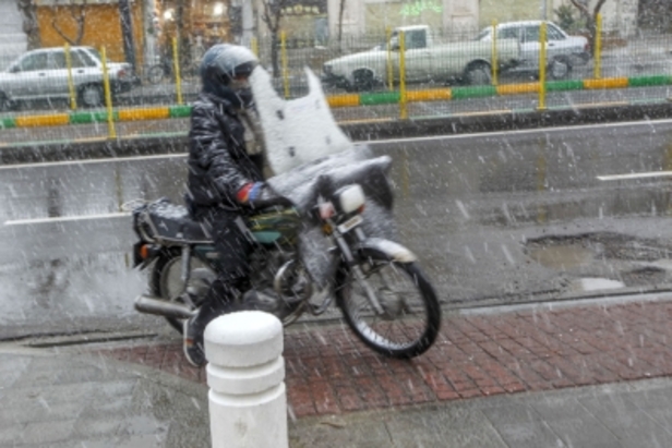 برف در مشهد