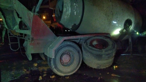 حادثه ورود کامیون آتش گرفته به منزل مسکونی در تهران + فیلم و عکس