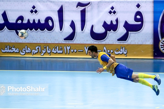 لیگ برتر فوتسال مسابقه فرش آرا مشهد و کراپ الوند‎