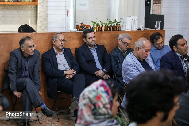 نشست سوژه شکرخواه