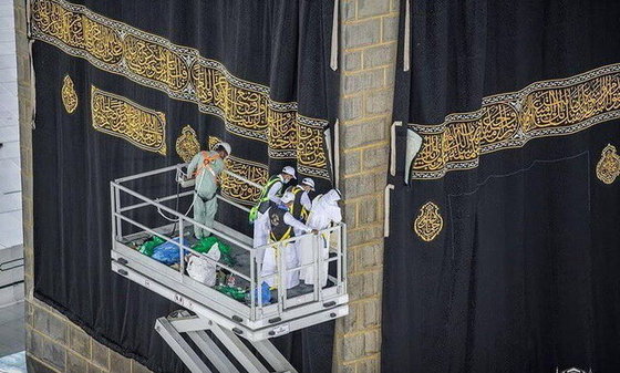 پرده کعبه خانه خدا